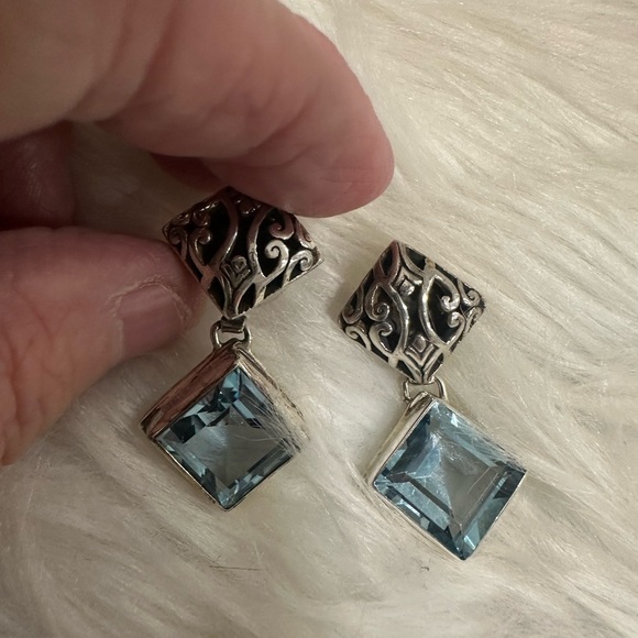 Filigree Sterling silver blue topaz studded dangle earrings NEW - Picture 2 of 7